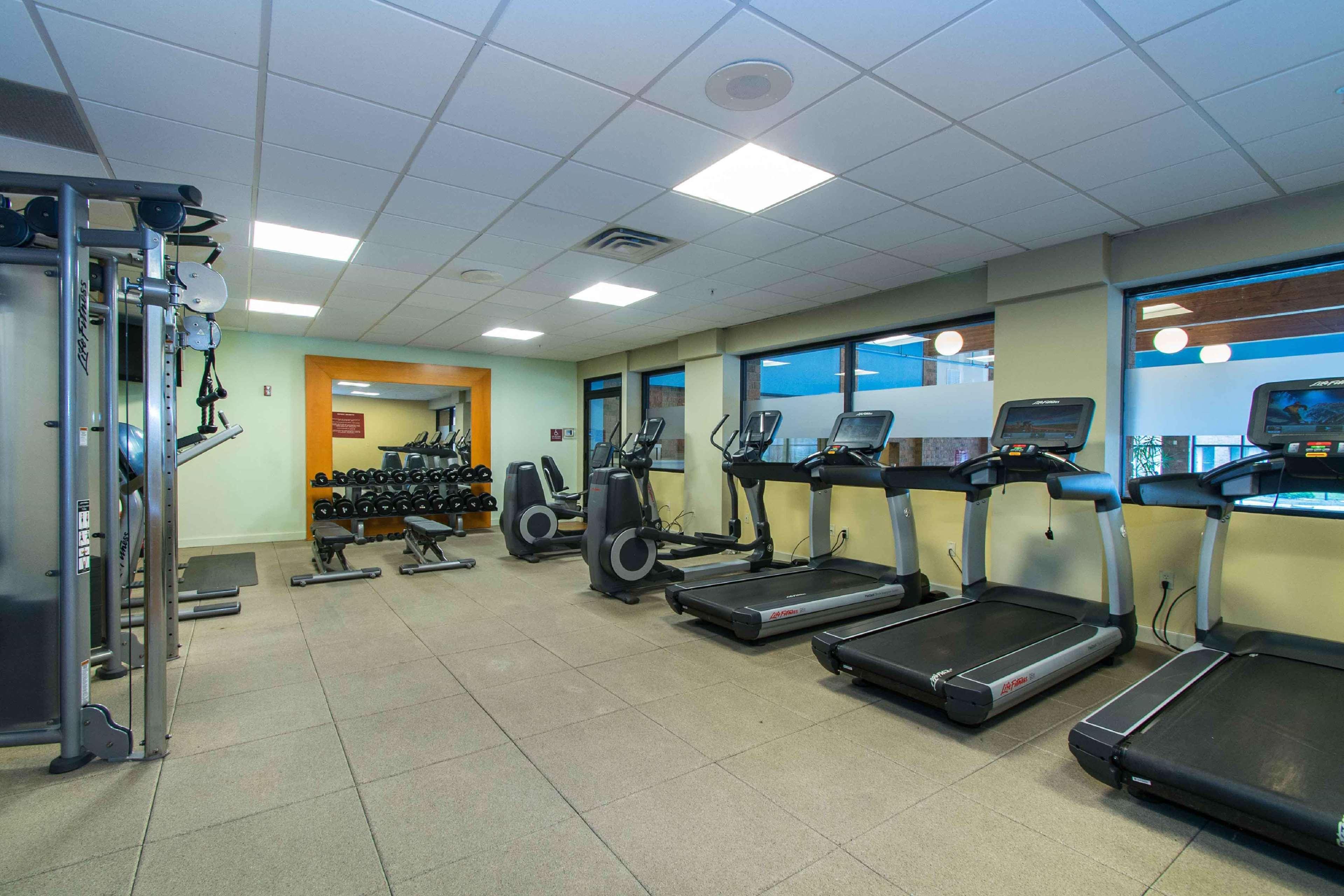 Doubletree By Hilton Cleveland East Beachwood Εξωτερικό φωτογραφία