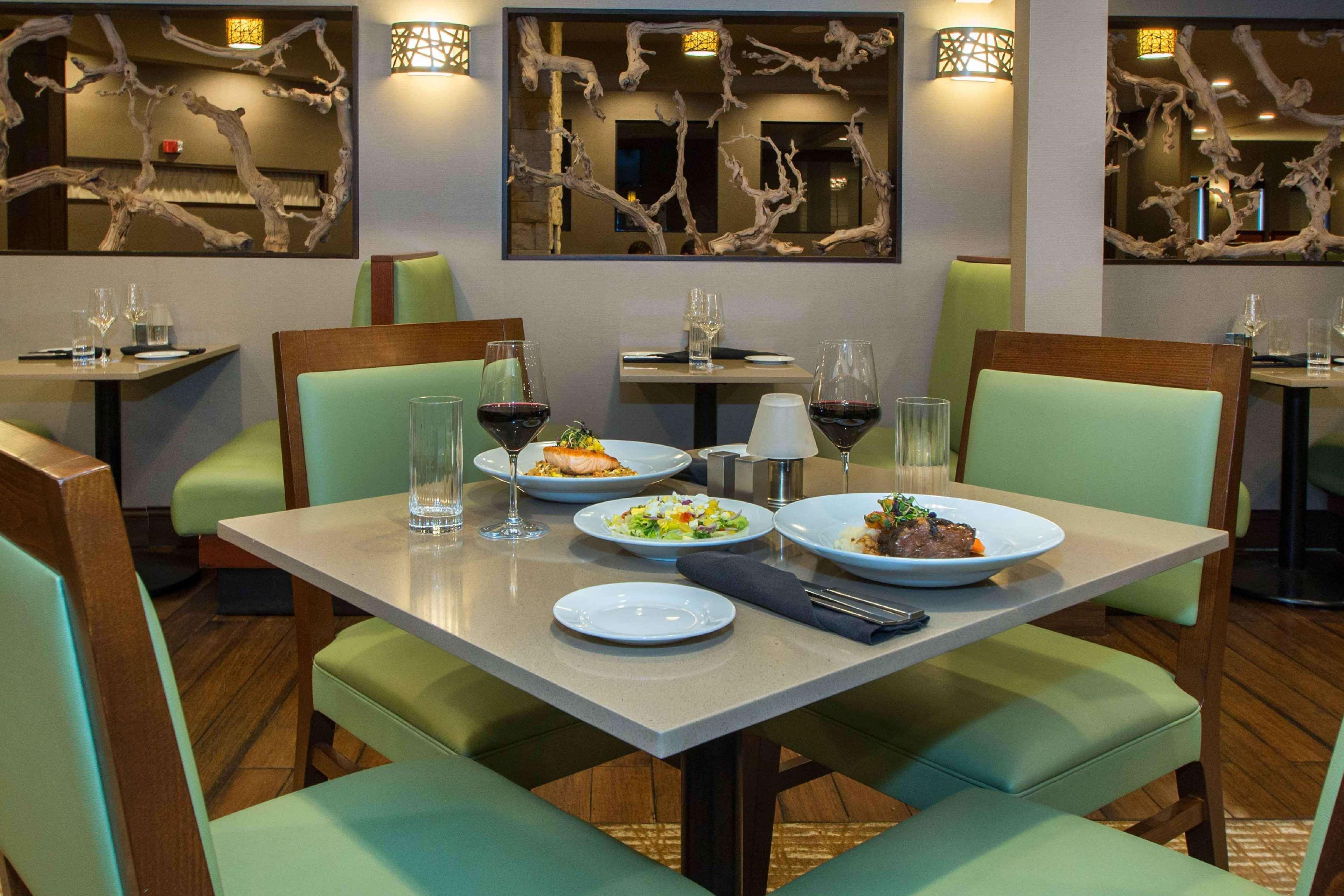 Doubletree By Hilton Cleveland East Beachwood Εξωτερικό φωτογραφία
