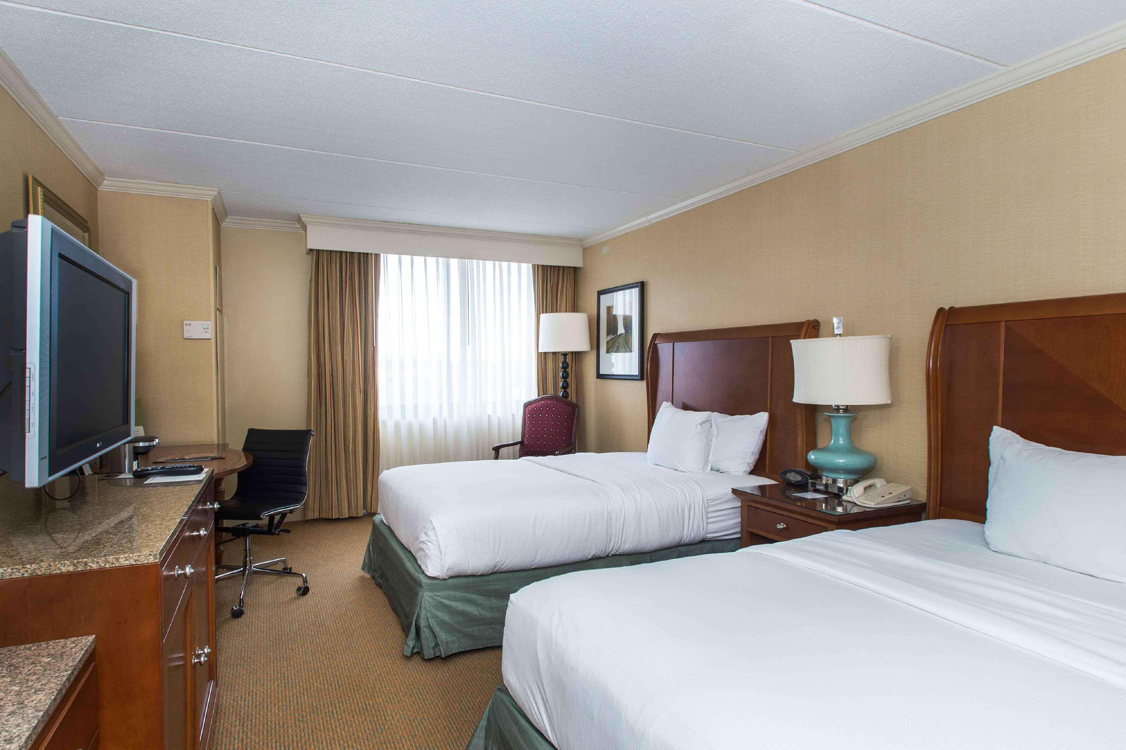 Doubletree By Hilton Cleveland East Beachwood Εξωτερικό φωτογραφία