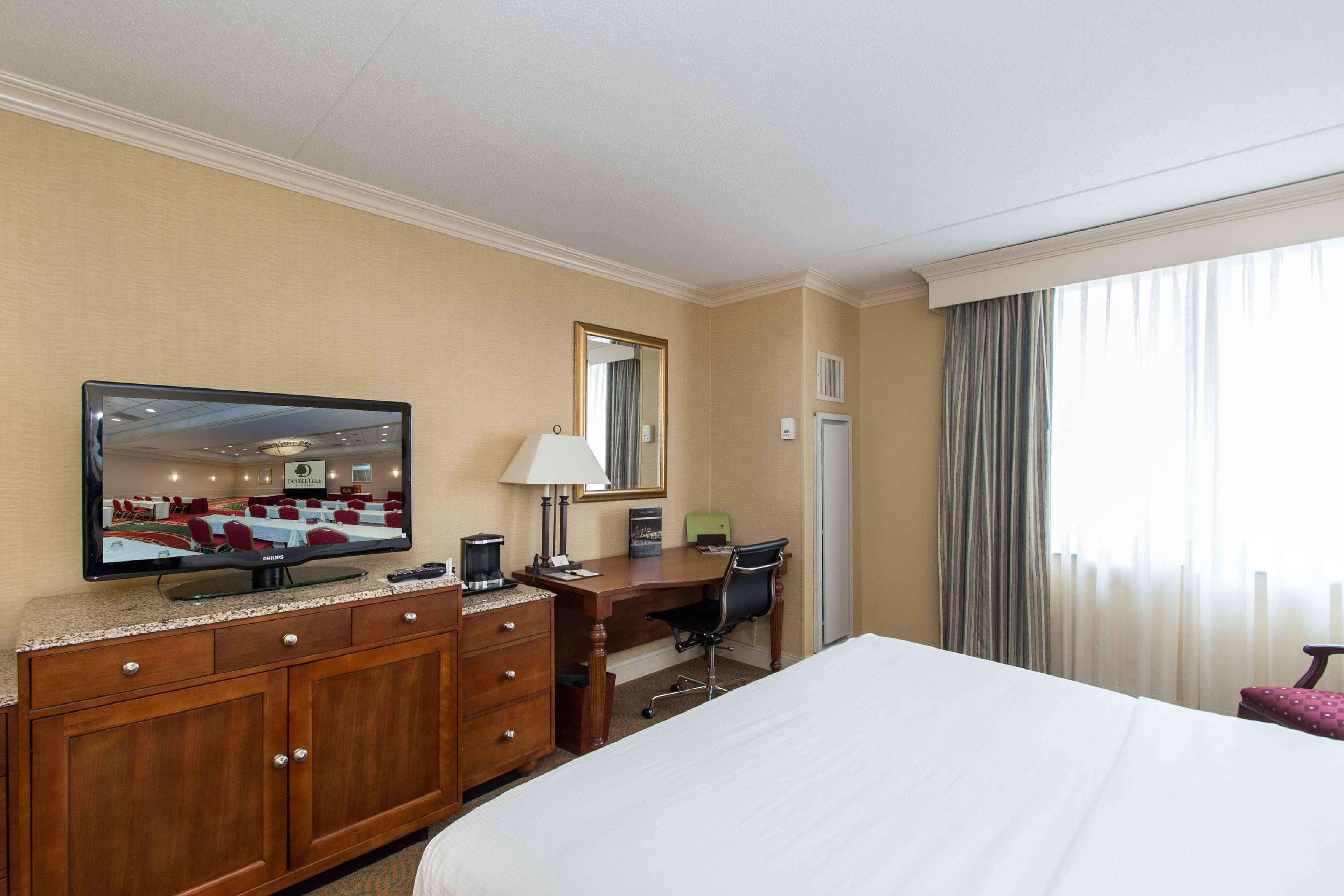 Doubletree By Hilton Cleveland East Beachwood Εξωτερικό φωτογραφία