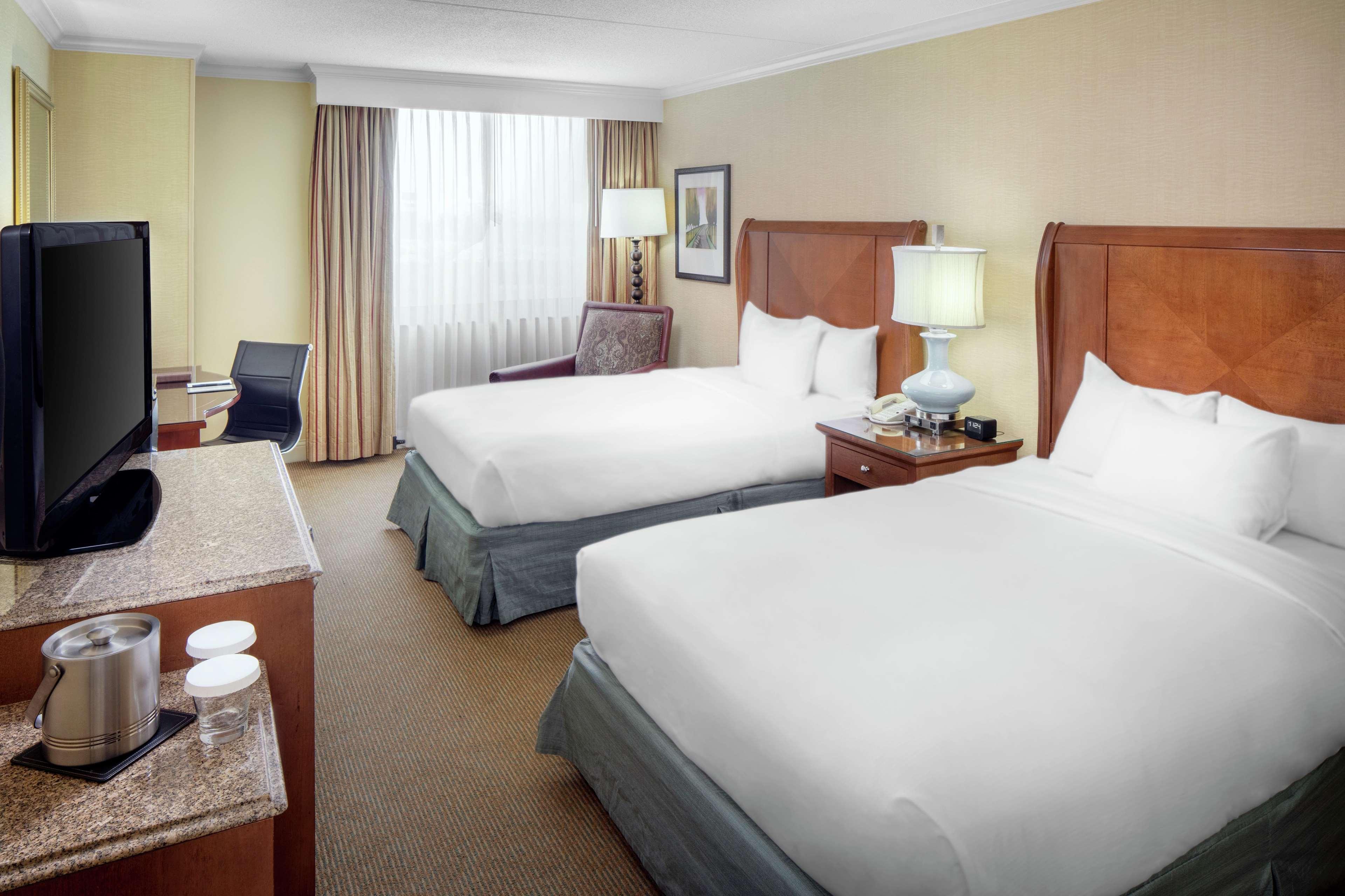 Doubletree By Hilton Cleveland East Beachwood Εξωτερικό φωτογραφία